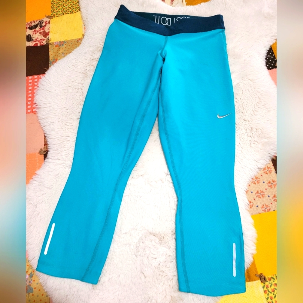 NIKe Womens XS, Dri-Fit turquoise leggings